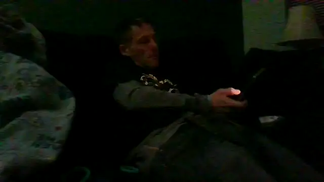 Snapshot of dunny191 chatting on February 20, 2026, 10:28 am dunny191 online show from February 20, 2026, 10:28 am