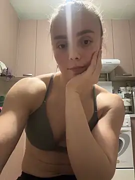 Snapshot of AlisaKissss chatting on February 7, 2026, 7:22 pm AlisaKissss online show from February 7, 2026, 7:22 pm