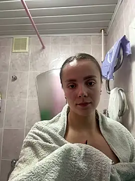 AlisaKissss online show from September 22, 2025, 7:14 am