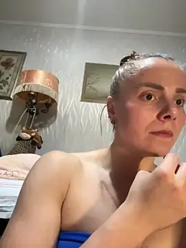 AlisaKissss online show from October 16, 2025, 7:11 pm