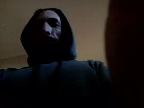 Snapshot of manucho2023 chatting on September 24, 2025, 7:42 pm manucho2023 online show from September 24, 2025, 7:42 pm