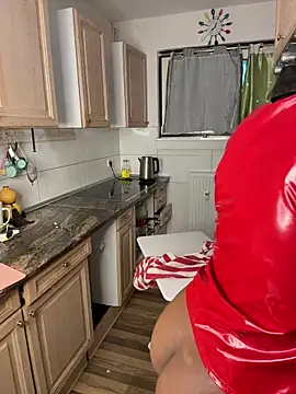 Shantel-Olivia online show from December 19, 2025, 8:38 am