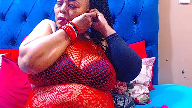 ebonycandy10 online show from November 4, 2025, 5:11 am