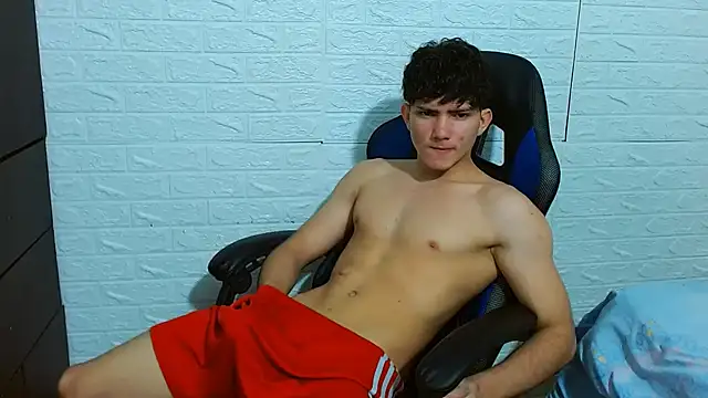 james scott18 online show from January 31, 2025, 2:04 am