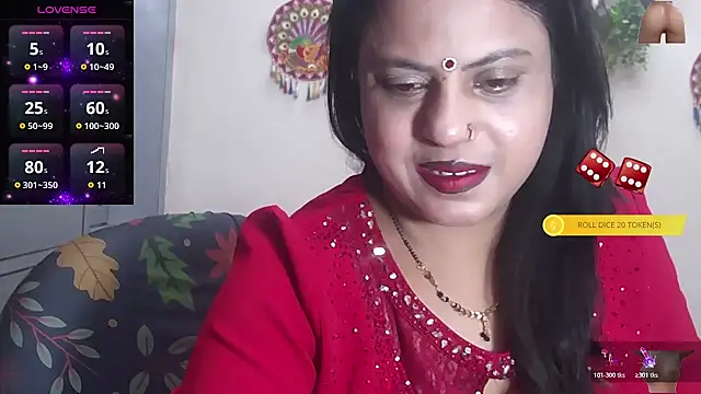 Snapshot of Sexy_komolika chatting on November 3, 2025, 2:53 pm Sexy komolika online show from November 3, 2025, 2:53 pm