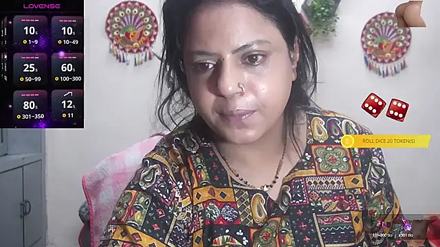 Snapshot of Sexy_komolika chatting on October 28, 2025, 11:03 pm Sexy komolika online show from October 28, 2025, 11:03 pm