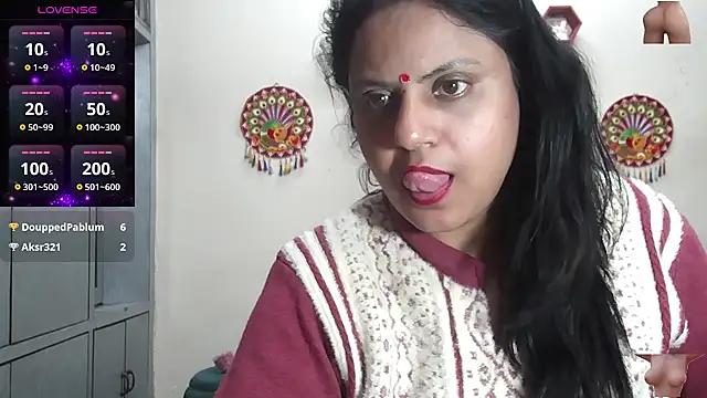 Sexy komolika online show from February 12, 2026, 4:18 pm