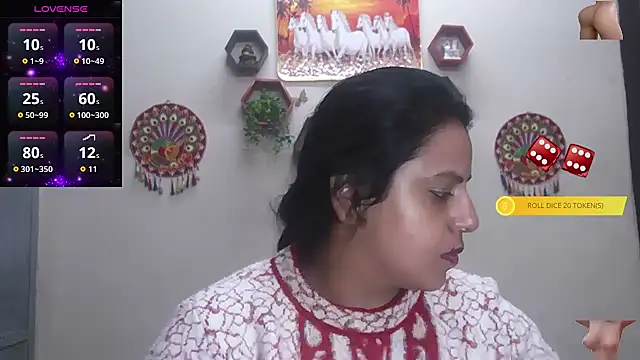 Snapshot of Sexy_komolika chatting on November 11, 2025, 2:34 pm Sexy komolika online show from November 11, 2025, 2:34 pm