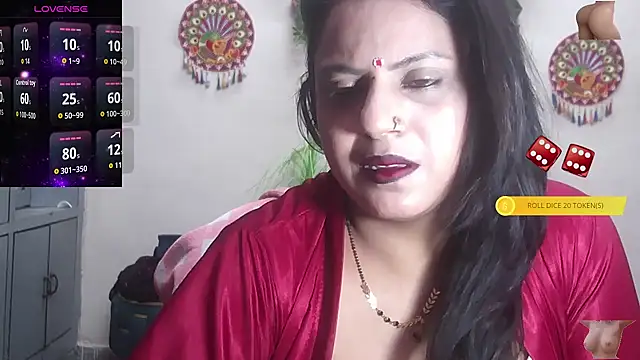 Snapshot of Sexy_komolika chatting on November 6, 2025, 3:27 pm Sexy komolika online show from November 6, 2025, 3:27 pm