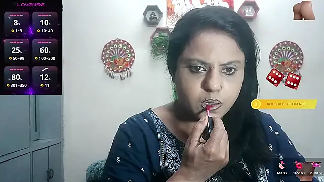 Snapshot of Sexy_komolika chatting on October 22, 2025, 2:16 pm Sexy komolika online show from October 22, 2025, 2:16 pm