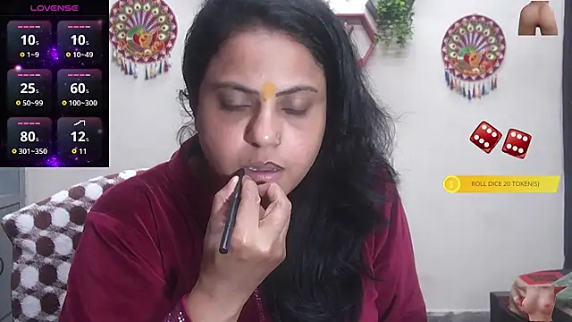 Snapshot of Sexy_komolika chatting on November 12, 2025, 2:43 pm Sexy komolika online show from November 12, 2025, 2:43 pm