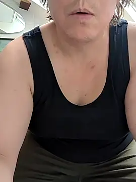 Snapshot of owned_by_goddess_laurie chatting on June 30, 2026, 5:13 pm owned by goddess laurie online show from June 30, 2026, 5:13 pm