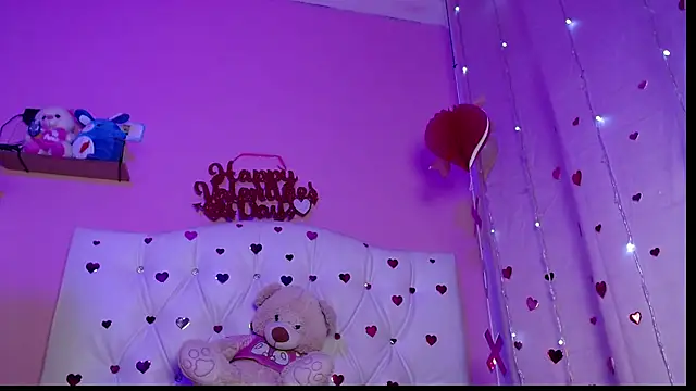 HECATE 23 online show from February 17, 2026, 3:20 pm