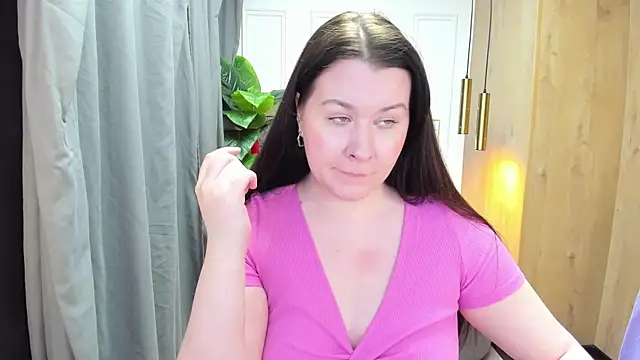 ShedarBrooks online show from December 5, 2025, 5:39 am