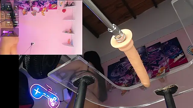 Snapshot of DanielaHang chatting on October 25, 2025, 2:07 pm DanielaHang online show from October 25, 2025, 2:07 pm