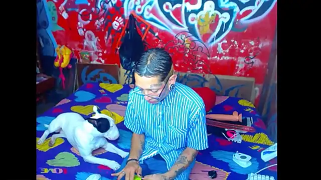 Snapshot of deivid_estrada chatting on March 21, 2025, 7:24 pm deivid estrada online show from March 21, 2025, 7:24 pm