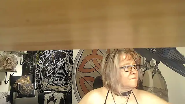 TittenMichelle online show from March 8, 2026, 4:54 pm