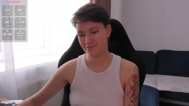 JessieFlower online show from January 8, 2026, 8:53 am