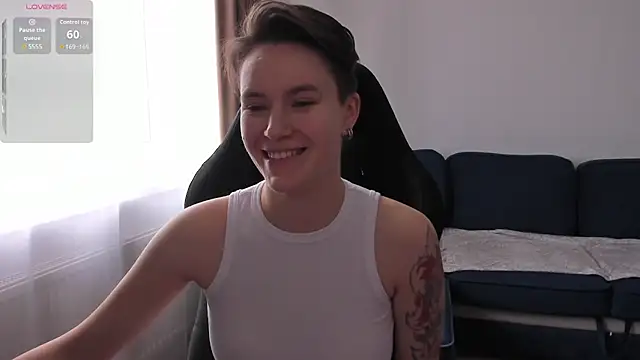 Snapshot of JessieFlower chatting on October 10, 2025, 8:04 am JessieFlower online show from October 10, 2025, 8:04 am