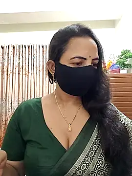 Payel-Sen online show from November 20, 2025, 7:47 pm