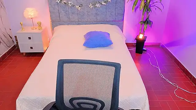 Snapshot of Lana_stone_ chatting on January 13, 2026, 3:21 am Lana stone online show from January 13, 2026, 3:21 am