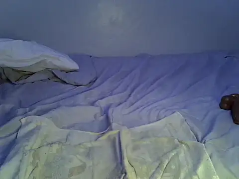 lisathegoddesss online show from October 10, 2025, 6:53 pm