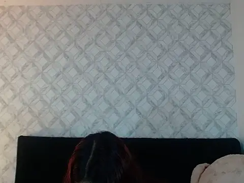 Snapshot of Emma-Wilson chatting on November 13, 2025, 3:43 am Emma-Wilson online show from November 13, 2025, 3:43 am