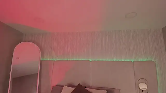 Snapshot of MALENA-ANGEL chatting on November 24, 2025, 7:36 pm MALENA-ANGEL online show from November 24, 2025, 7:36 pm