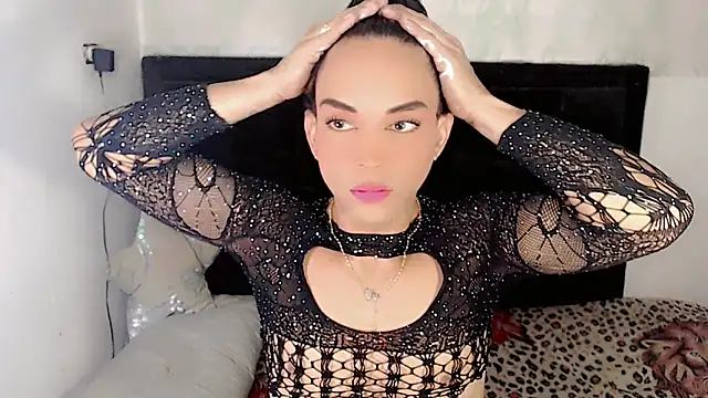 Michell Queen online show from April 19, 2026, 6:58 am