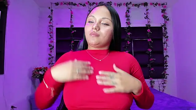 sweelanna   online show from February 3, 2026, 7:13 am