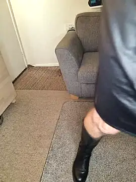 Snapshot of ellie-tv chatting on November 25, 2025, 10:26 am ellie-tv online show from November 25, 2025, 10:26 am