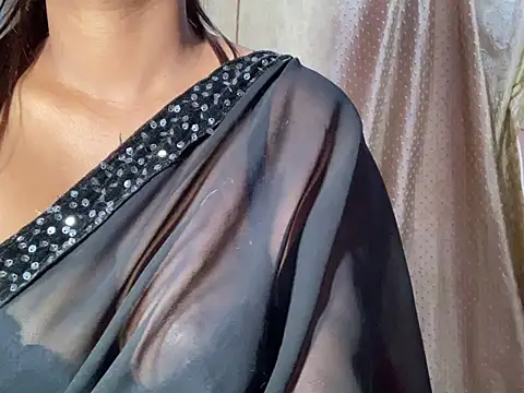 Sexy trisha  7 online show from April 11, 2026, 10:57 pm