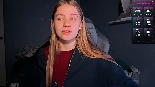 Snapshot of candy_maggie chatting on October 24, 2025, 6:07 pm candy maggie online show from October 24, 2025, 6:07 pm