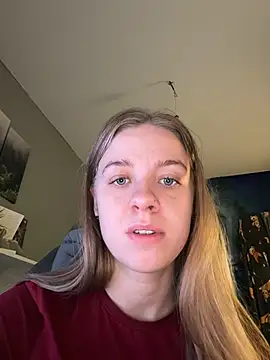 Snapshot of candy_maggie chatting on November 21, 2025, 4:17 pm candy maggie online show from November 21, 2025, 4:17 pm