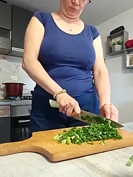 Snapshot of KristenVega chatting on October 30, 2025, 8:45 am KristenVega online show from October 30, 2025, 8:45 am