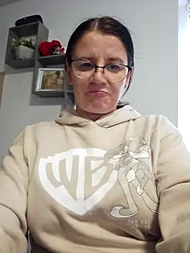 Snapshot of KristenVega chatting on November 23, 2025, 12:48 pm KristenVega online show from November 23, 2025, 12:48 pm