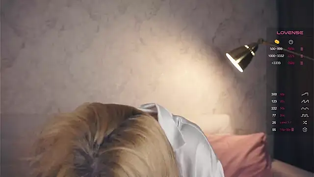 Snapshot of KateDolphin chatting on February 22, 2025, 5:02 pm KateDolphin online show from February 22, 2025, 5:02 pm