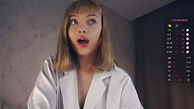 Snapshot of KateDolphin chatting on March 18, 2025, 10:15 pm KateDolphin online show from March 18, 2025, 10:15 pm