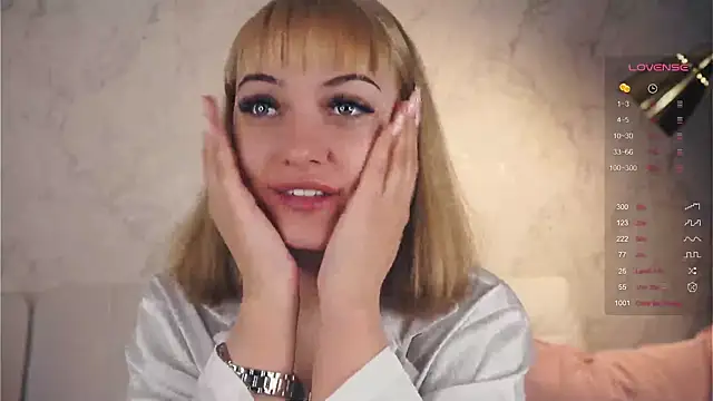 Snapshot of KateDolphin chatting on February 19, 2025, 5:06 pm KateDolphin online show from February 19, 2025, 5:06 pm