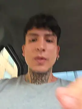 Snapshot of _Tomy08calderon chatting on November 14, 2025, 6:11 pm Tomy08calderon online show from November 14, 2025, 6:11 pm