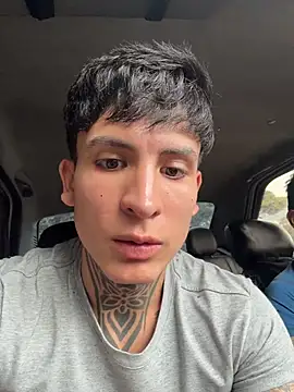 Snapshot of _Tomy08calderon chatting on December 18, 2025, 6:23 pm Tomy08calderon online show from December 18, 2025, 6:23 pm