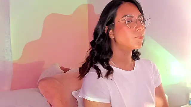 Snapshot of DaraBeckett chatting on January 10, 2026, 12:06 am DaraBeckett online show from January 10, 2026, 12:06 am