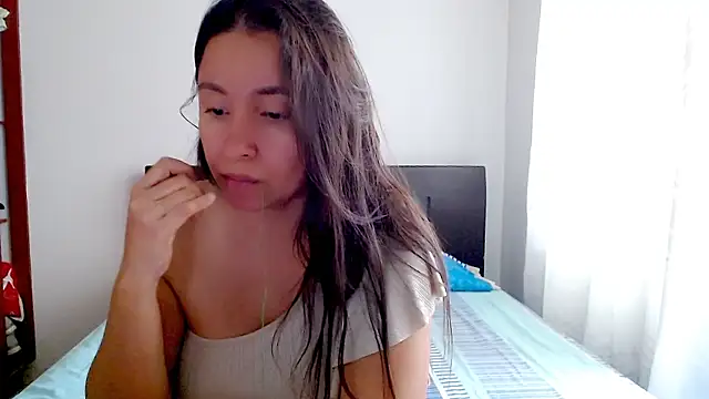 emely sexx20 online show from October 31, 2025, 8:16 pm