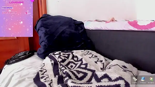 Snapshot of Alicie_Baylor chatting on March 2, 2026, 7:21 pm Alicie Baylor online show from March 2, 2026, 7:21 pm