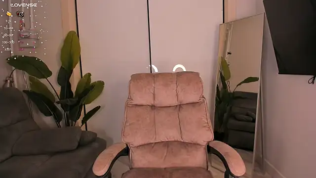 helen ramsay online show from December 21, 2025, 3:03 pm