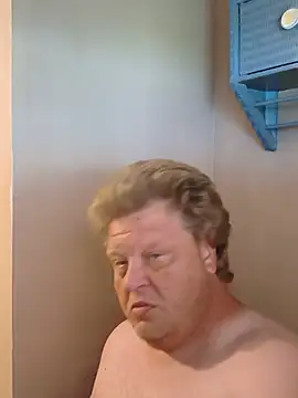 jrsexy83 online show from July 15, 2026, 12:45 pm