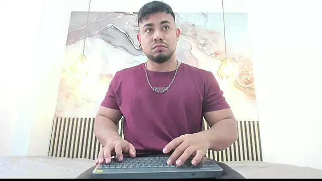 Snapshot of BrianMalonee chatting on November 5, 2025, 11:57 am BrianMalonee online show from November 5, 2025, 11:57 am