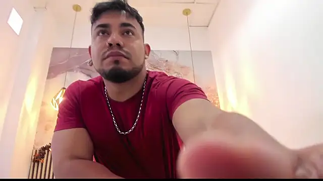 Snapshot of BrianMalonee chatting on October 22, 2025, 12:15 pm BrianMalonee online show from October 22, 2025, 12:15 pm