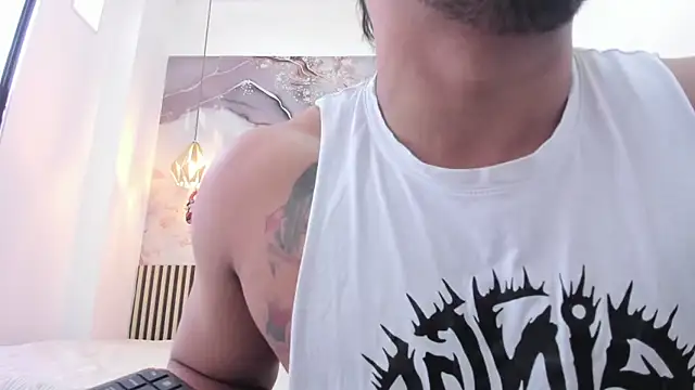 Snapshot of BrianMalonee chatting on December 1, 2025, 12:17 pm BrianMalonee online show from December 1, 2025, 12:17 pm