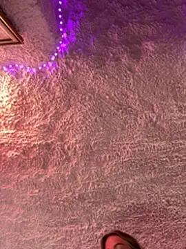 selenaluvv online show from March 29, 2026, 2:41 pm